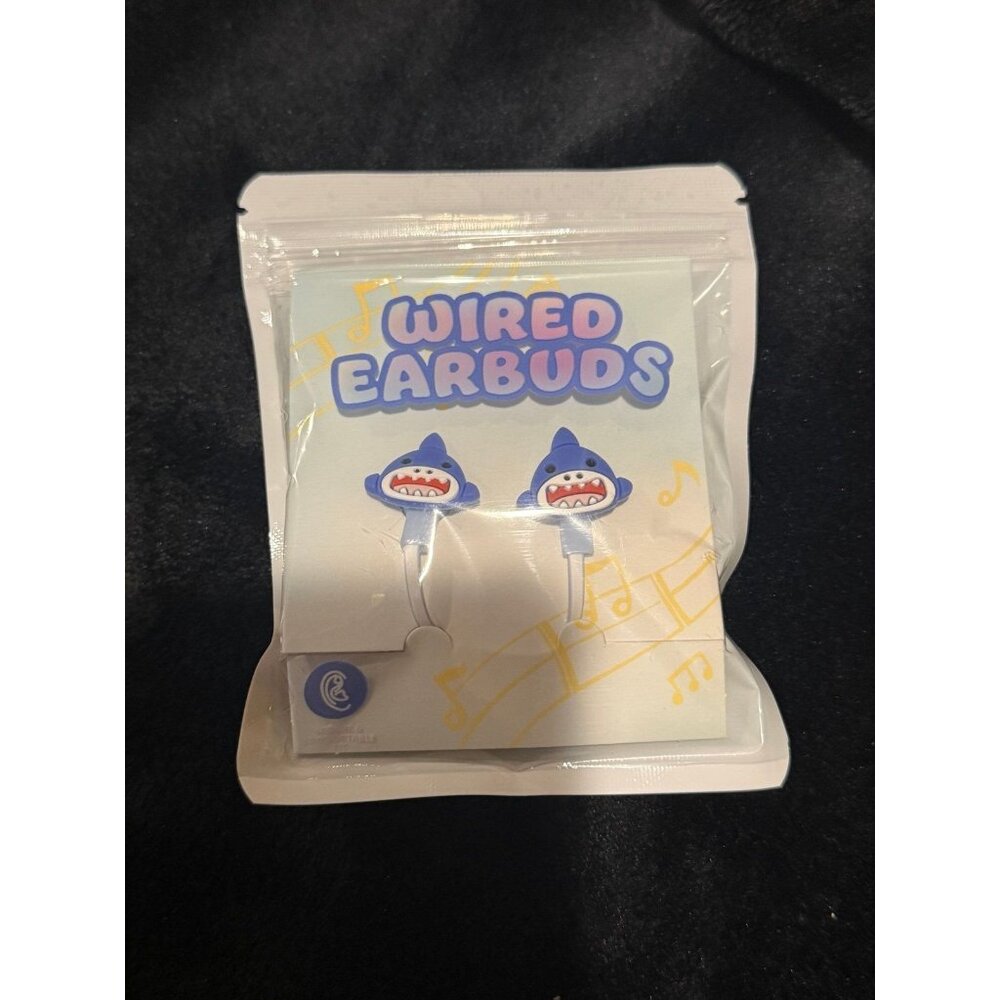 NEW SHARK wired headphones